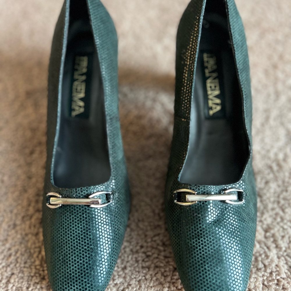 IPANEMA Green Leather Women Pumps - Size 6.5